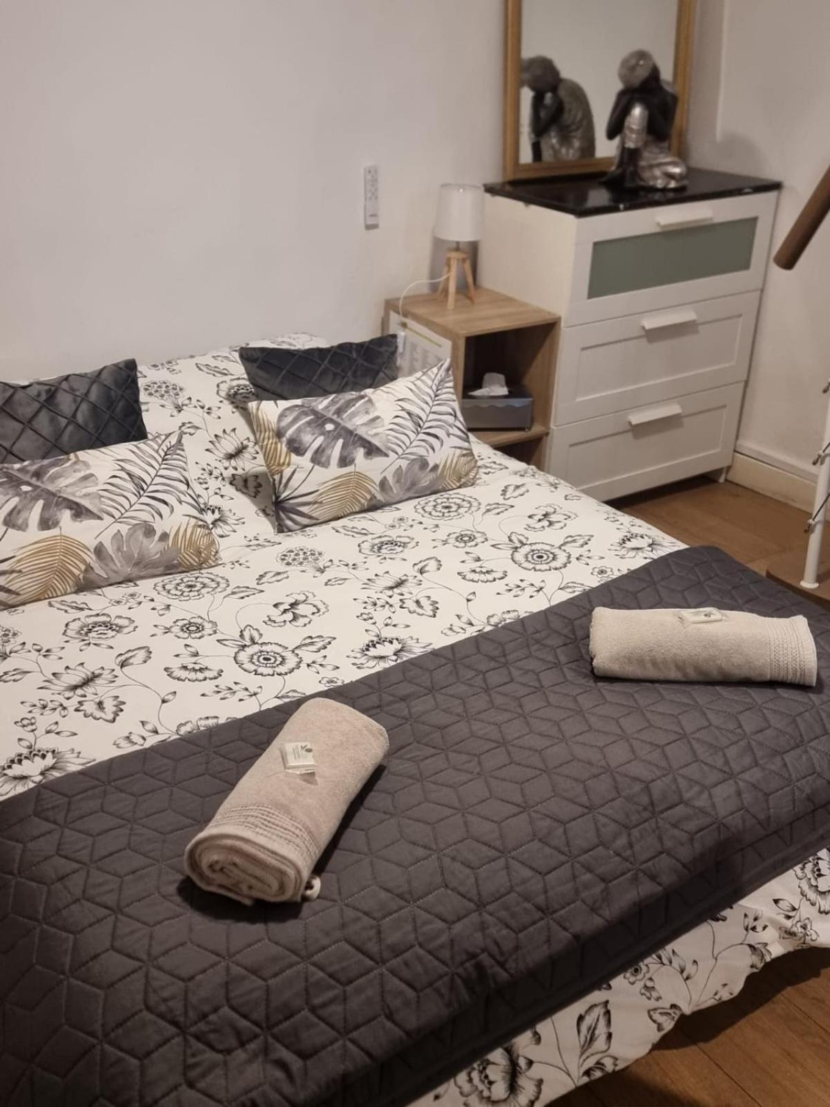 Beau Duplex Sur Le Vieux Port Apartment Marseille Ngoại thất bức ảnh
